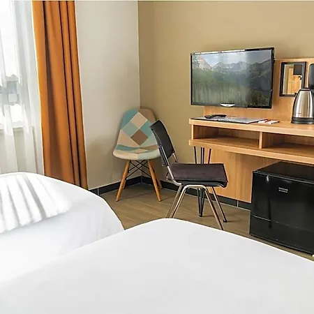 Resurs Hotel 4*
