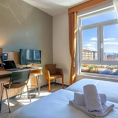 Hotel Resurs Podgorica