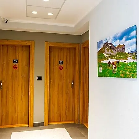 Resurs Hotel 4*